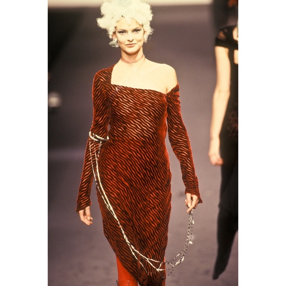 KARL LAGERFELD Collection FW 1994 Velvet Devoré Asymmetrical Red Velvet Dress xs - Picture 3 of 17